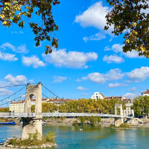 Passerelle du Collège sur le Rhône © Elena Ska / Shutterstock 1837488040